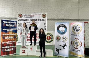 Karate – CS Târgoviște! Elevii lui Ionuț Munteanu, 19 medalii la Campionatul Județean de Karate pentru copii, minicadeți și cadeți!