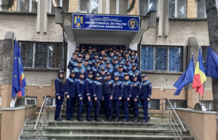 Viitorii agenți de poliție de la Școala Vasile Lascăr Câmpina, în practică la IPJ Dâmbovița!
